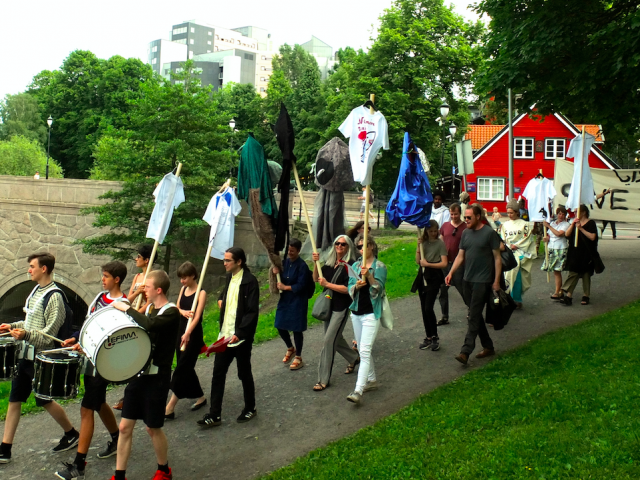 Public processio in Grünerløkka area